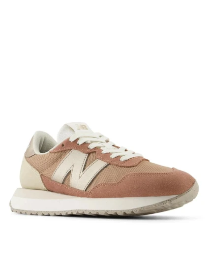 Boty W model 21167329 - New Balance