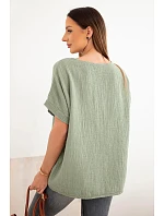 Dámská bavlněná oversize halenka s výstřihem do V a krajkou khaki Dámská bavlněná oversize halenka s výstřihem do V a krajkou khaki