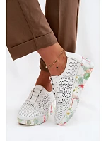 Semišové Ažurové Dámské Polobotky model 22074685 Béžové - VINCEZA Semišové Ažurové Dámské Polobotky model 22074685 Béžové - VINCEZA