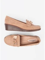 Trendy dámské hnědé  polobotky na klínku