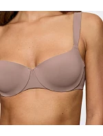 BODY MAKE-UP ILLUSION - podprsenka s comfort wire pro celodenní pohodlí Triumph