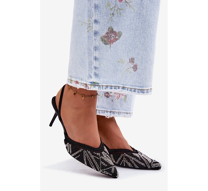 Ozdobené sandály s na jehlovém podpatku Černé model 22111307 - Boto
