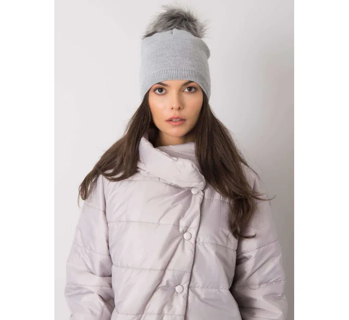 Dámská čepice.11 šedá