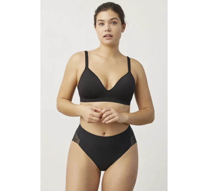 model 21066174 - Ysabel Mora