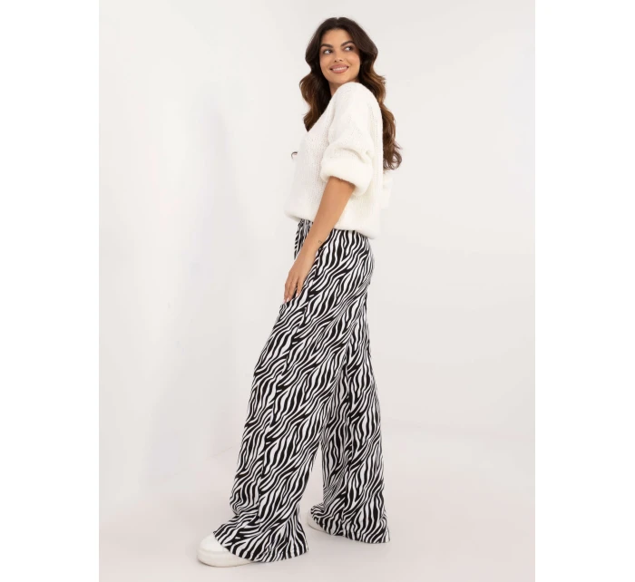 Spodnie EM SP model 20535819 biało czarny - FPrice