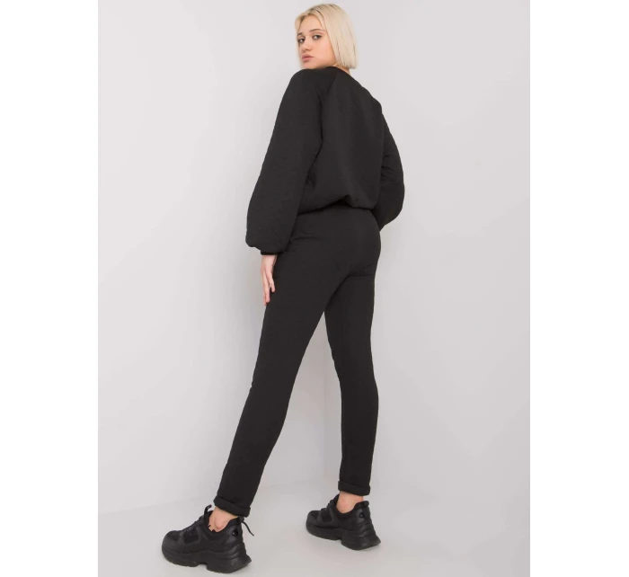 Souprava RV KMPL 7448.28 černá Souprava RV KMPL 7448.28 černá