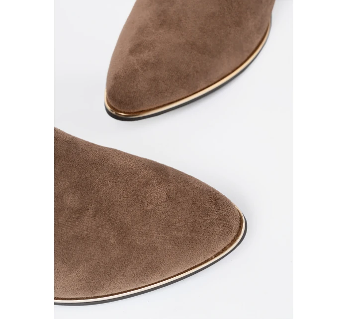 Módní dámské model 21298231 kotníčkové boty na širokém podpatku Módní dámské model 21298231 kotníčkové boty na širokém podpatku