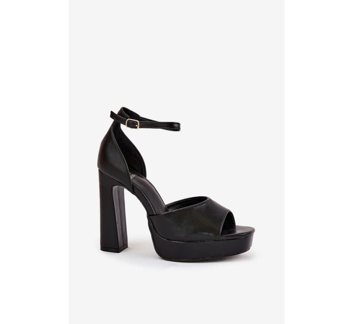 Dámské Sandály Na Podpatku A Platformě Eko Kůže Bílé model 21688865 - Boto