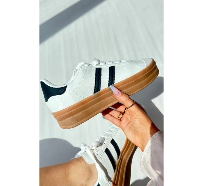 Dámské tenisky na platformě Bílé Egelia Dámské tenisky na platformě Bílé Egelia