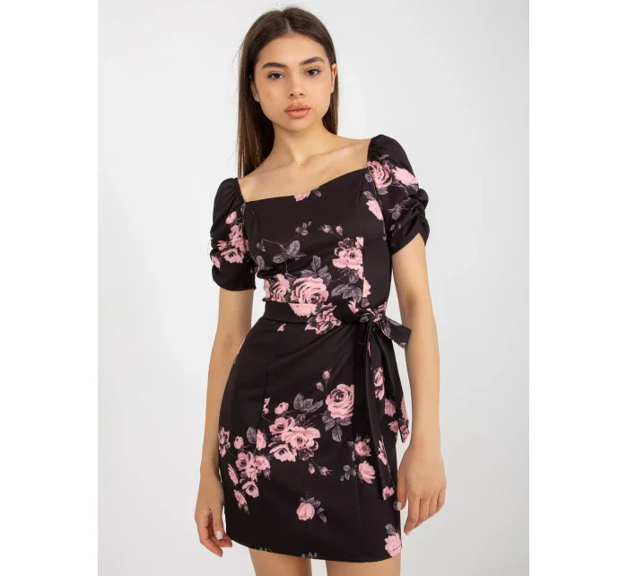 Šaty LK SK 508641.29 černá a růžová Šaty LK SK 508641.29 černá a růžová