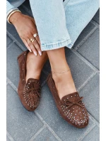 Dámské zdobené mokasíny z eko semiše model 21834478 – hnědé - Kesi