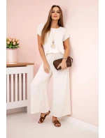 Viskózový komplet plisovaná halenka + kalhoty béžový Viskózový komplet plisovaná halenka + kalhoty béžový