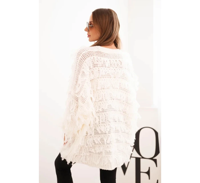 Dámský cardigan s třásněmi a volným střihem ecru Dámský cardigan s třásněmi a volným střihem ecru