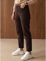 Jeansy damskie z wysokim stanem mom fit brązowe FashionStreet UY3236