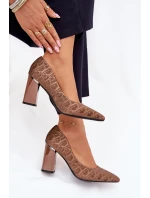 Dámské Lodičky Na Podpatku S Dekorativním Vytlačením Vinceza 62254 Hnědé