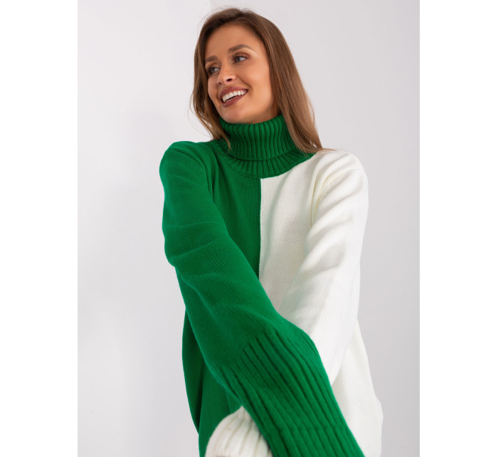 Zelený a ecru dlouhý svetr s rolákem