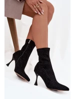 Dámské kotníkové boty na jehlovém podpatku D&A – černé Dámské kotníkové boty na jehlovém podpatku D&A – černé