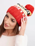 Dámská zimní čepice s vlnou a nápisem s velkým bambulí K422 malinová