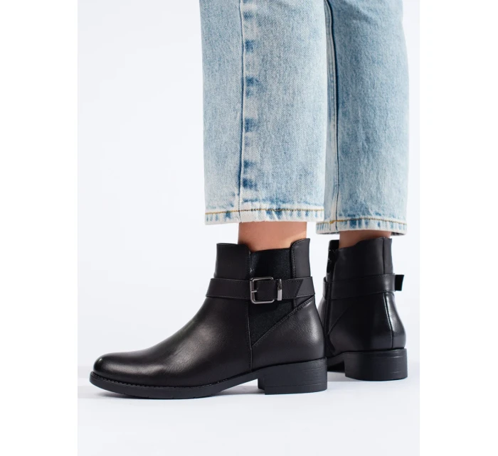 Praktické dámské kotníčkové boty černé płaski Praktické dámské kotníčkové boty černé płaski