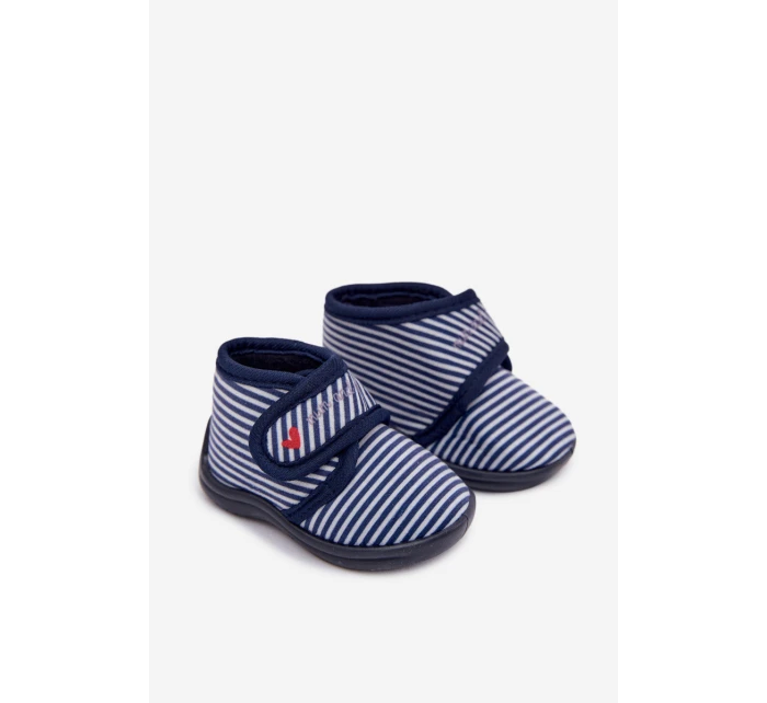 Dětské pantofle na suchý zip pruhované tmavě modré Lavelle Dětské pantofle na suchý zip pruhované tmavě modré Lavelle