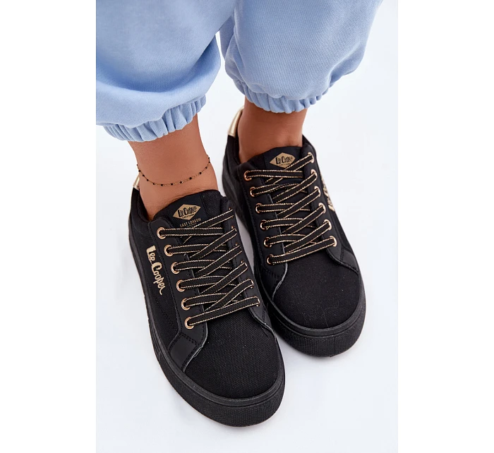 Dámské tenisky na platformě Lee Cooper LCW-26-44-4476 Černé Dámské tenisky na platformě Lee Cooper LCW-26-44-4476 Černé
