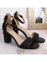 Sandały na słupku eVento W 5945 czarne