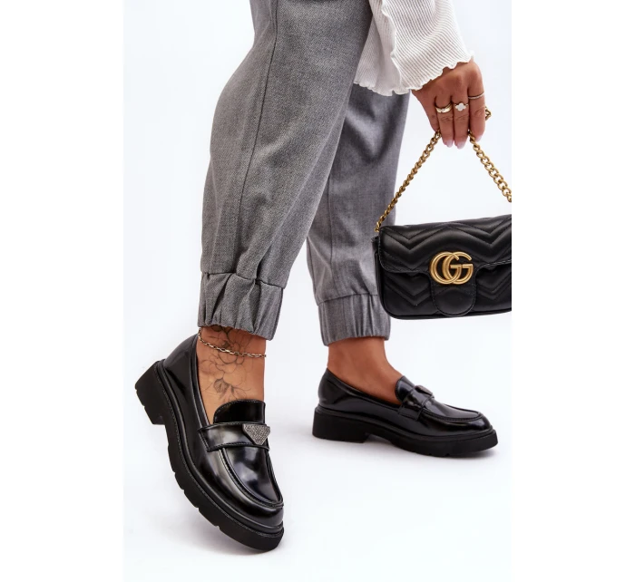 Dámské mokasíny na plochém podpatku černé model 21637775 - Boto