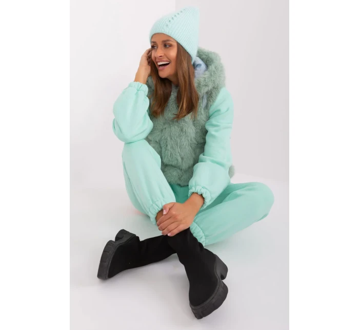 Čepice model 189252 AT Čepice model 189252 AT