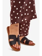 Dámské Ploché Sandály S Výřezem Černé Salyra Dámské Ploché Sandály S Výřezem Černé Salyra