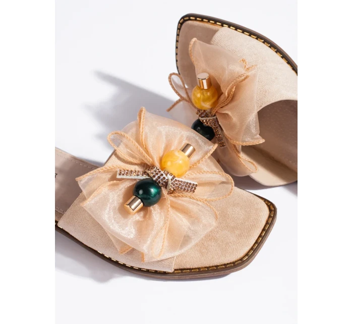 Výborné dámské nazouváky hnědé na plochém podpatku Výborné dámské nazouváky hnědé na plochém podpatku