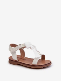 Lakované dětské sandálky s mašlí na suchý zip, bílé Joratia