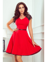 Červené dámské šaty s krajkovými vsadkami model 7761416 - numoco