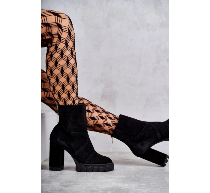 Semišové Kozačky Na Podpatku černé model 21597737 - Boto