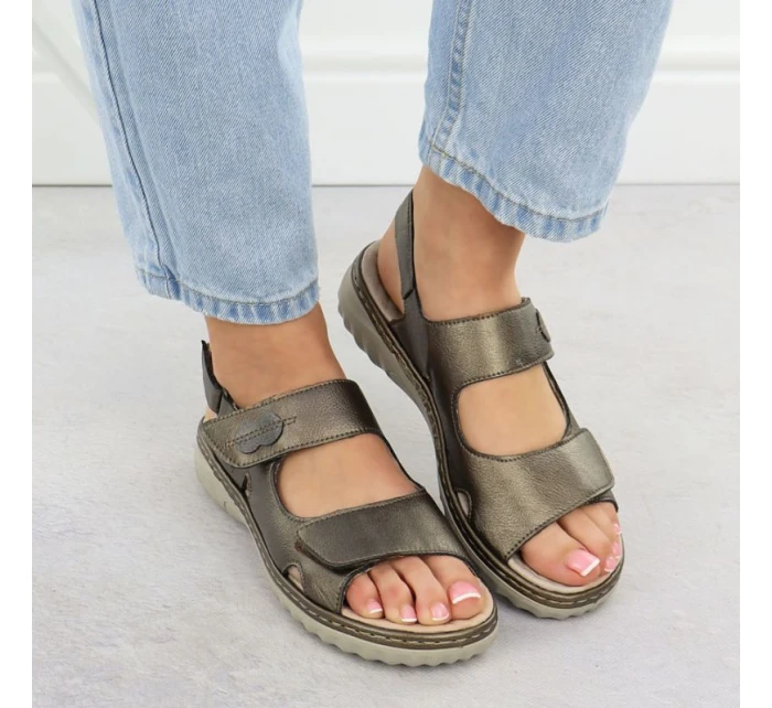 Dámské kožené hnědé sandály model 21904849 na suchý zip - Rieker Dámské kožené hnědé sandály model 21904849 na suchý zip - Rieker