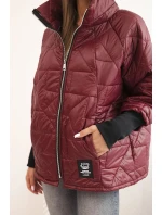 Dámská prošívaná bunda s krátkým střihem a stojáčkem bordová