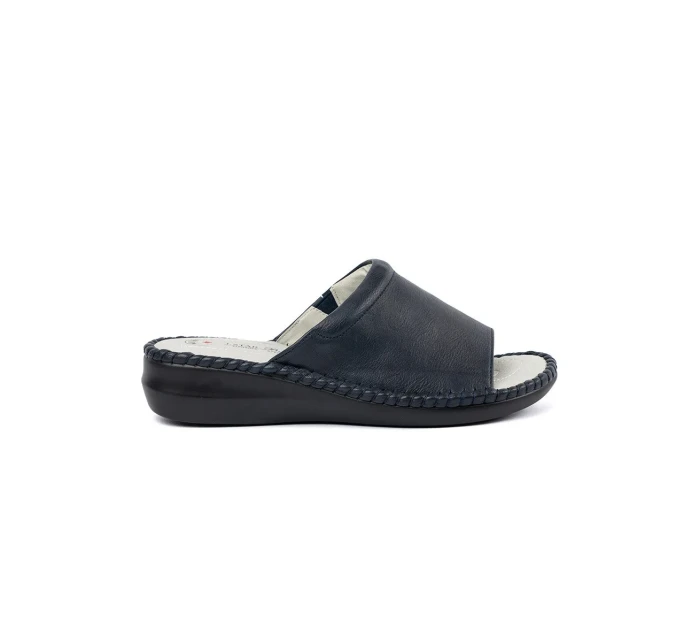 Trendy  nazouváky dámské tmavě modré na plochém podpatku