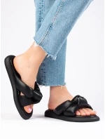 Zajímavé dámské  nazouváky černé bez podpatku