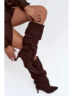 kozačky na jehlovém podpatku z eko semiše vyhřívané čokoládové model 21757792 - Boto