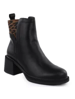 Černé kožené boty na jehlovém podpatku model 21905469 - VINCEZA