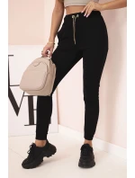 Dámské bavlněné cargo kalhoty s kapsami a řetízkem béžové