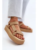 Dámské sandály na platformě béžové model 21654501 - Boto Dámské sandály na platformě béžové model 21654501 - Boto
