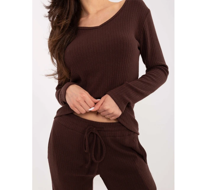 Sweter SM SW model 21771760 ciemny brązowy - FPrice Sweter SM SW model 21771760 ciemny brązowy - FPrice