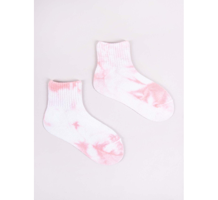 Yoclub Dívčí kotníkové bavlněné ponožky Tie Dye 3-Pack SKS-0091U-0000 Multicolour