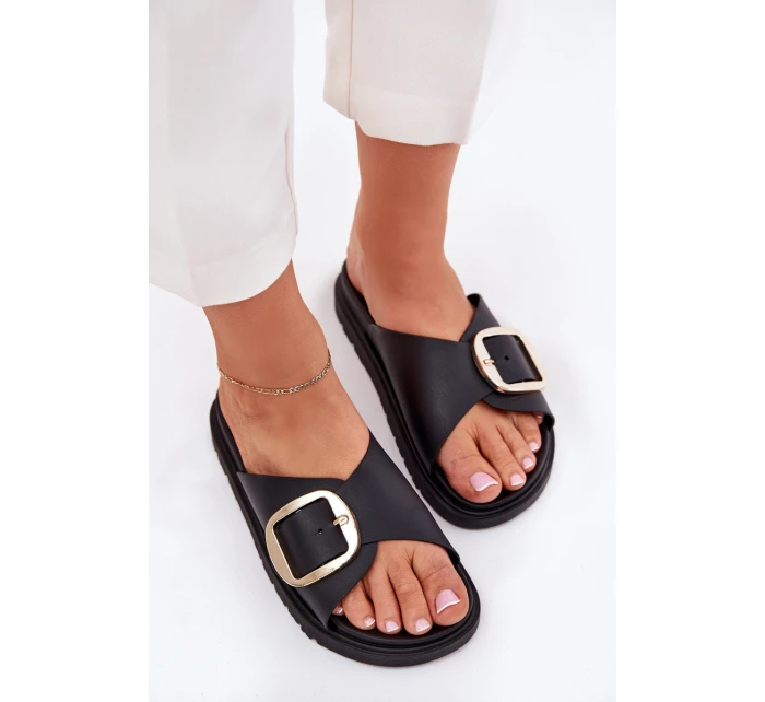 Dámské Pantofle Na Platformě Se Zlatou Přezkou Černé model 21702684 - Boto Dámské Pantofle Na Platformě Se Zlatou Přezkou Černé model 21702684 - Boto