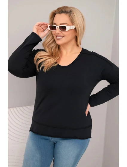 Dámská blůza Plus Size s výstřihem do V a delším zadním dílem černá