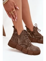 Semišové nízké dámské kotníky na platformě Big Star SS274594 béžové