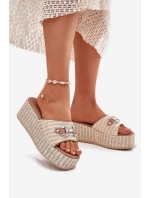 Dámské Pantofle Na Klínu S A Dekorací Béžové model 21698893 - Boto