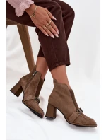 Dámské kotníkové boty z přírodního semiše na podpatek Artiker 57C0221 béžové