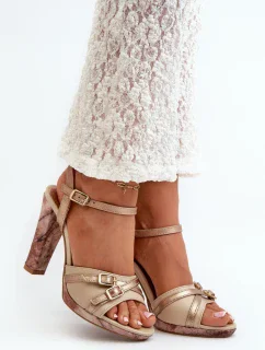 Sandály na podpatku  model 198398 Step in style