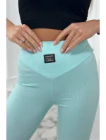 Pruhované mátové legíny